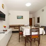 Petar 1306 Apartamento *