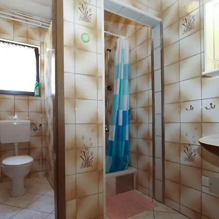 Petar 1306 Apartment