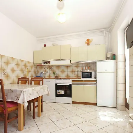 Petar 1306 Apartment *